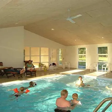Feriehus Three-bedroom Holiday In *
